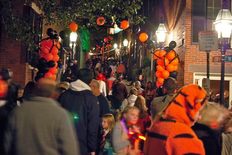 Trick-or-treating is really scary this year: How families are adjusting plans amid COVID
