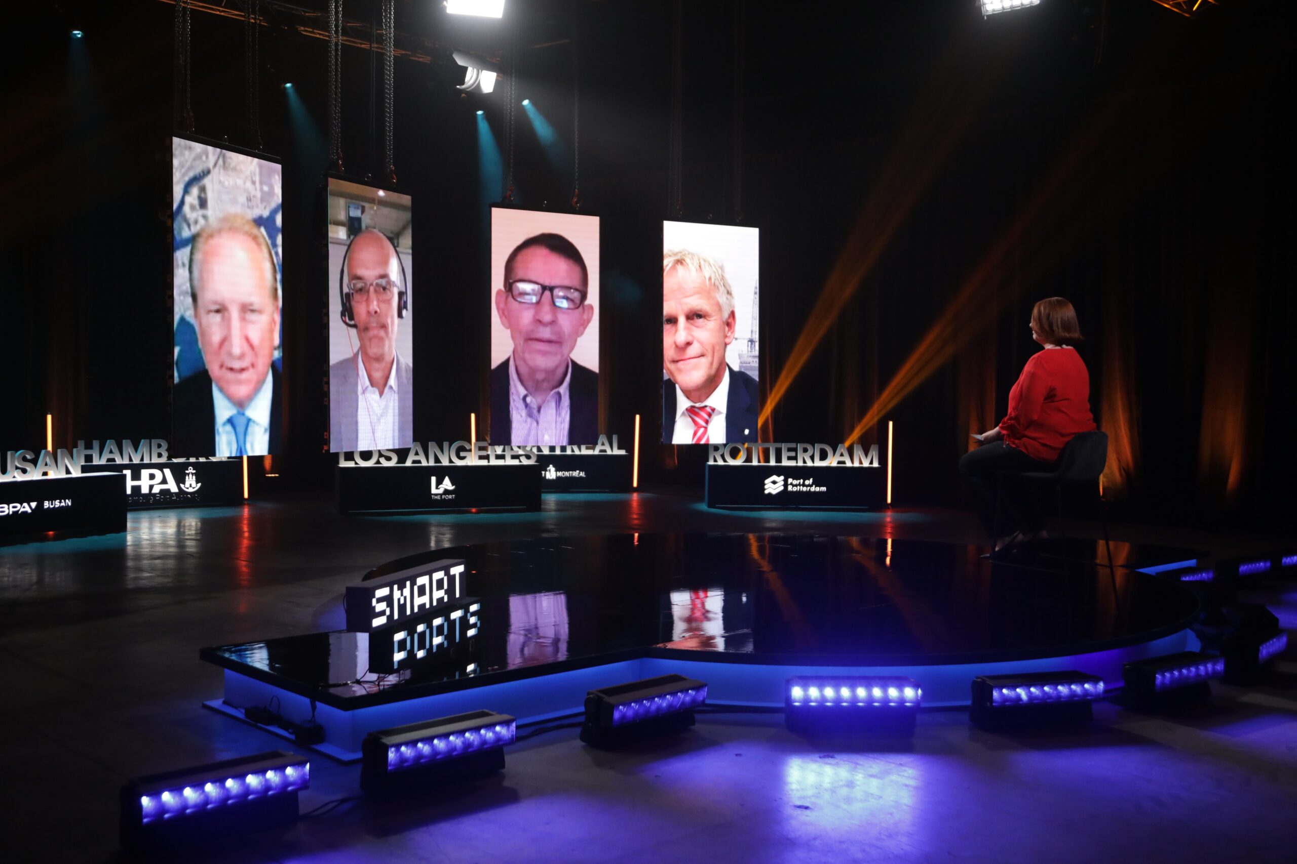 Smart Ports: Piers of the Future