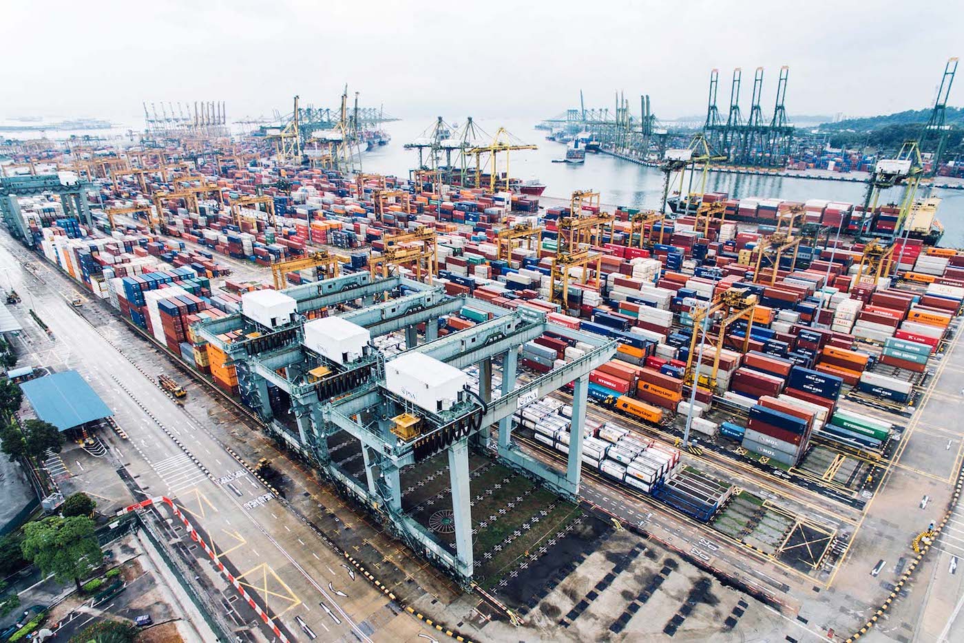 Port cities are key to reducing maritime carbon emissions