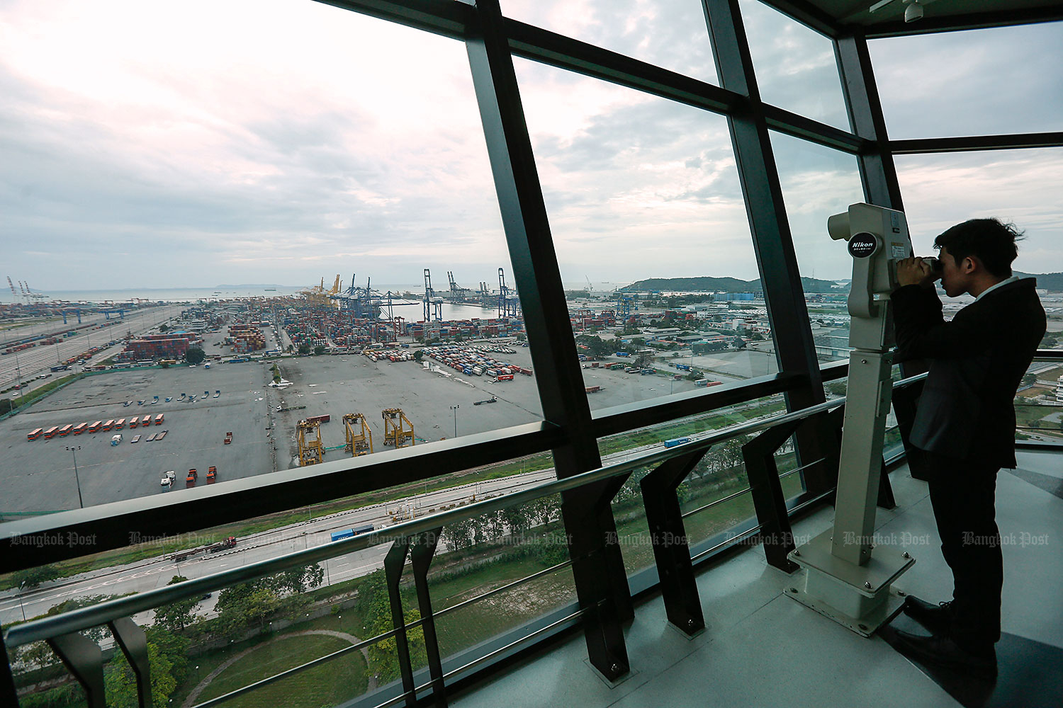 On the fast lane to a hi-tech economy