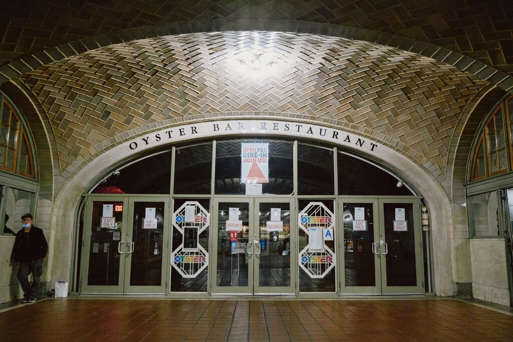 Businesses Underground Are Desperate. Even the Oyster Bar Can’t Survive.