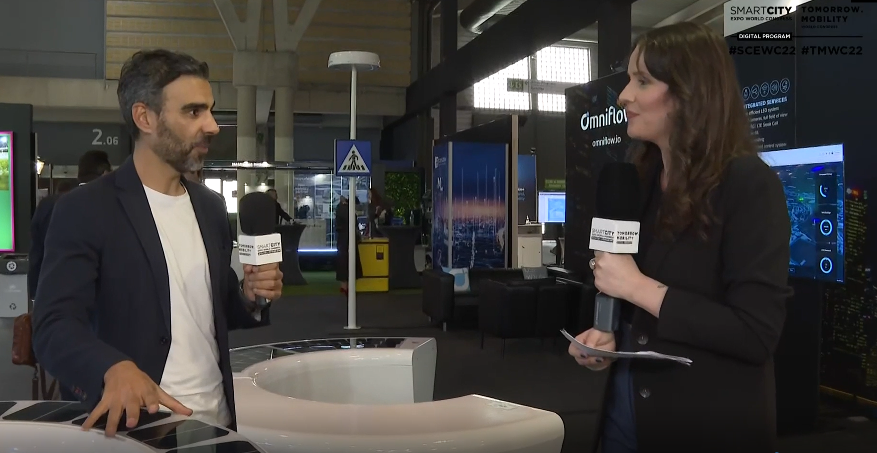 Omniflow: How Can We Transform Streetlights Into Carbon Neutral, Connected Infrastructures?